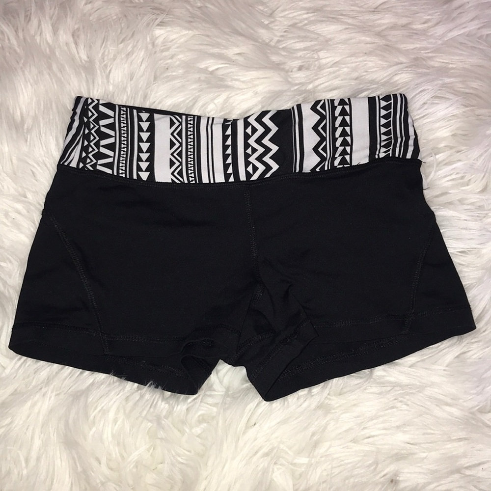 🌻Forever 21 Workout Shorts